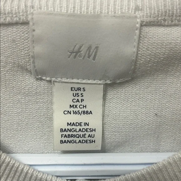 H&M Cream Button-Up Cardigan - Picture 2 of 2